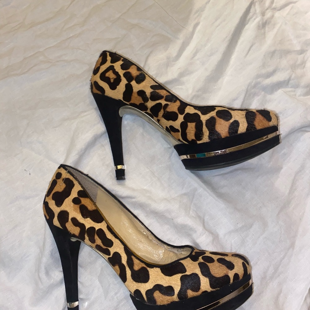 Gianni Bini leopard heels